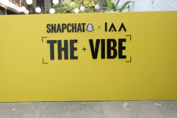 IAA and Snapchat The Vibe explores the next wave of AR storytelling with creators, brands, and young audiences.