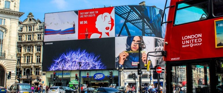 Branding in MGF Metropolitan Gurgaon bridges the gap between visibility and engagement. With its prime MG Road location, consistent footfall, and versatile media options, the mall stands as a strategic hotspot for retail and experiential marketing.